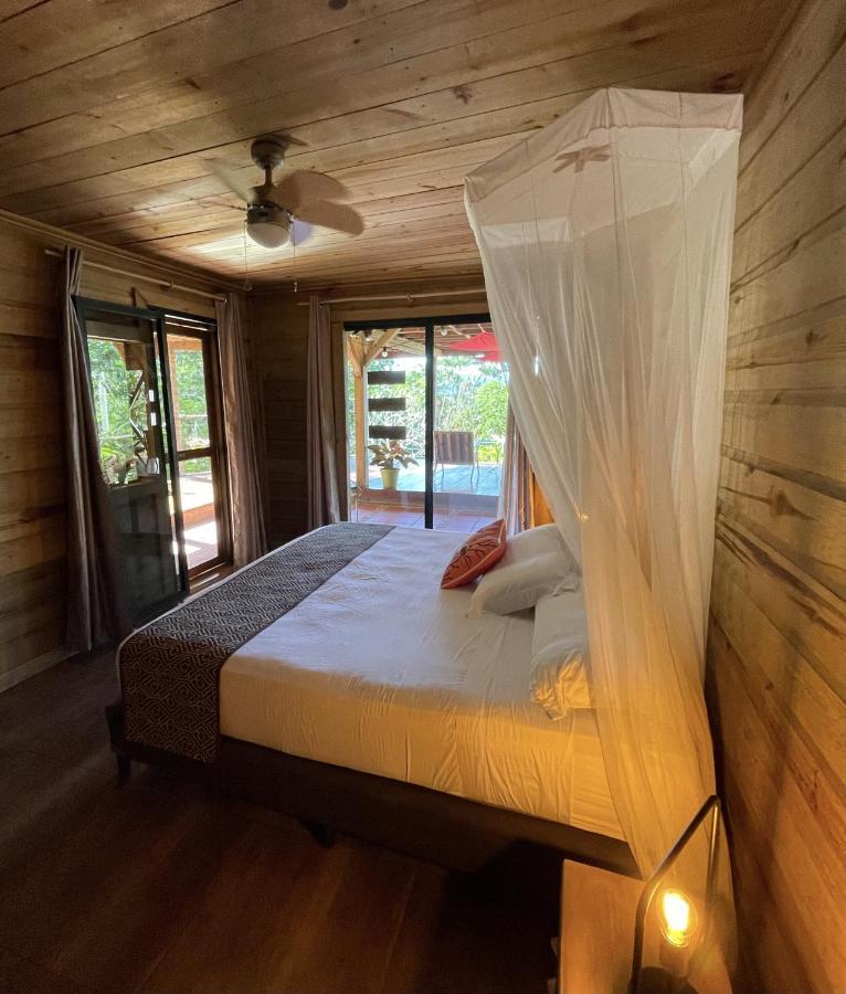 Eden Jungle Lodge Bocas Town Ngoại thất bức ảnh