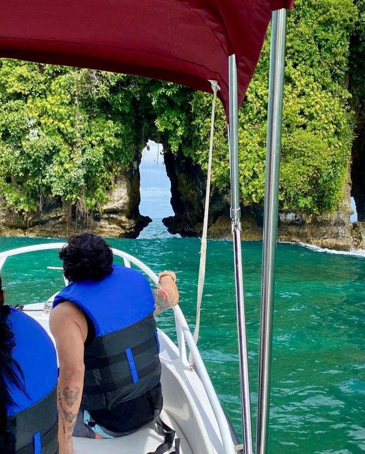 Eden Jungle Lodge Bocas Town Ngoại thất bức ảnh