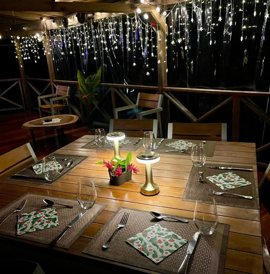 Eden Jungle Lodge Bocas Town Ngoại thất bức ảnh