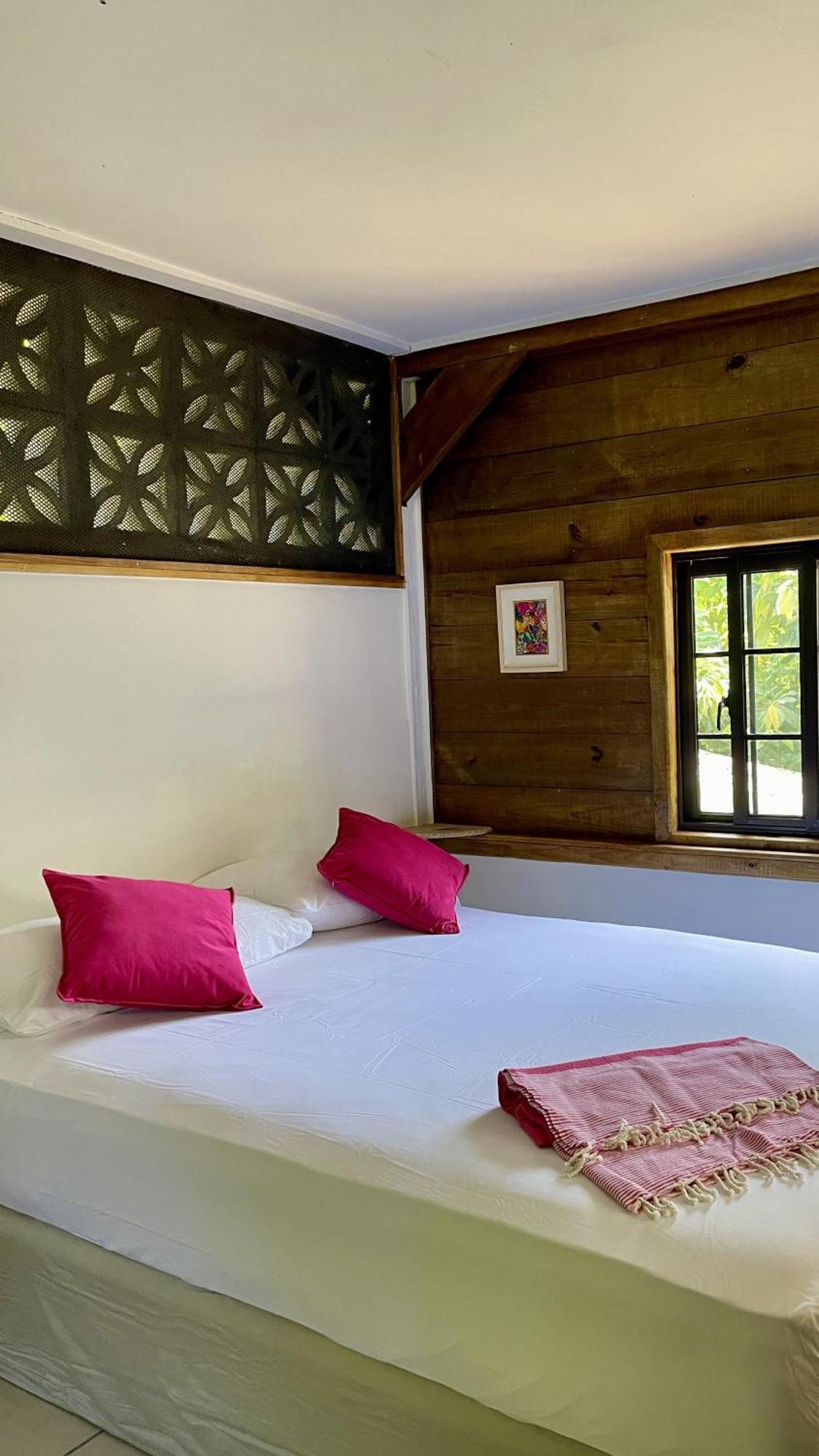 Eden Jungle Lodge Bocas Town Ngoại thất bức ảnh